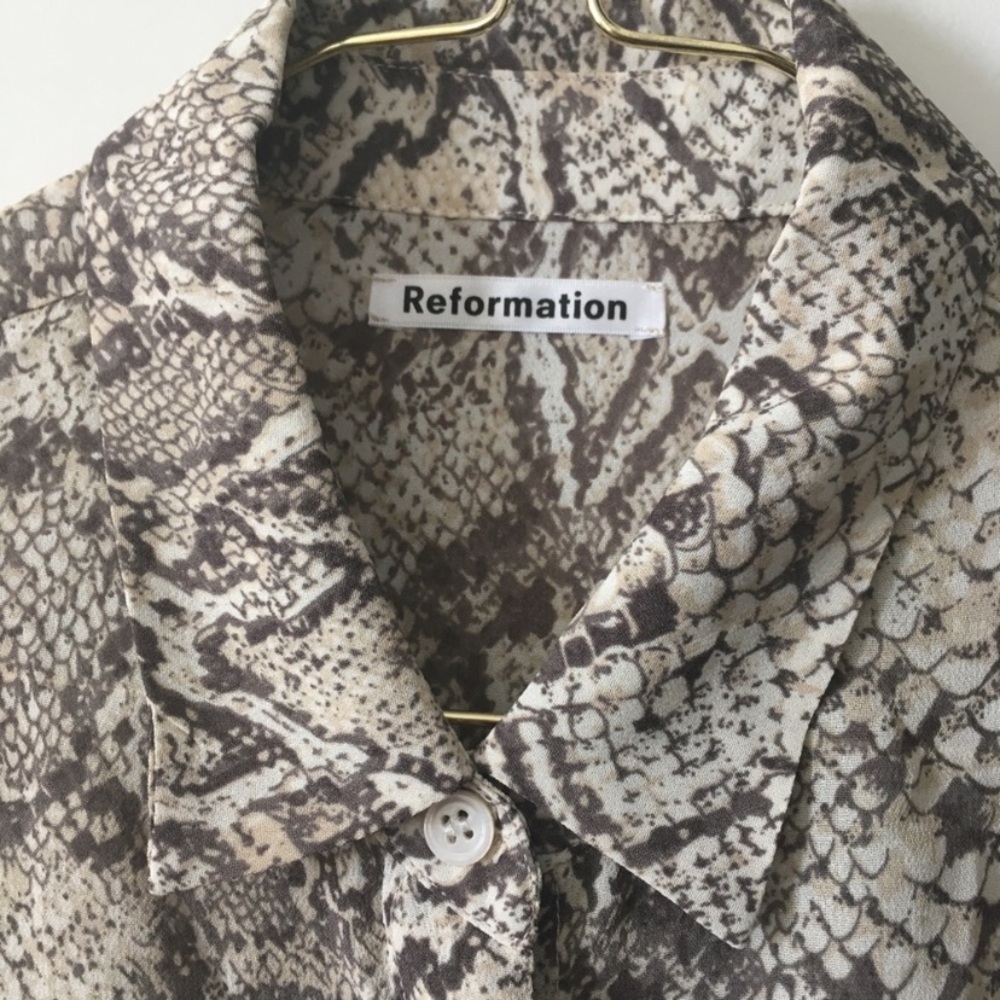 Reformation classic Violet Top in Python - Picture 3 of 6